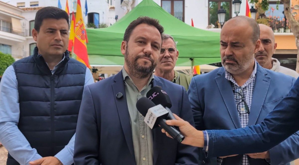 VOX asegura que la provincia de Málaga necesita 400 guardias civiles más para combatir el narcotráfico - ballesteros vox nerja VOX asegura que la provincia de Málaga necesita 400 guardias civiles más para combatir el narcotráfico - ballesteros vox nerja