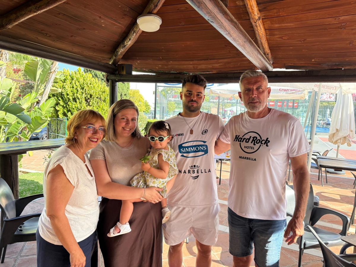Las estrellas del fútbol se vuelcan en Marbella con Daniela: un torneo solidario de pádel recaudará fondos para investigar su enfermedad rara en Boston - torneo padel solidario marbella daniela torneo padel solidario marbella daniela