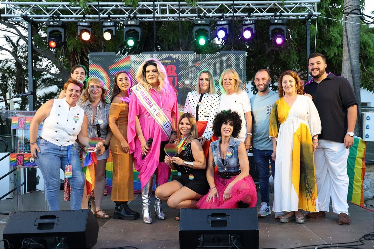 Música, emoción y compromiso protagonizan el Orgullo de Marbella - Marbella Orgullo El Orgullo llena Marbella de color, música y mensajes a favor de la diversidad