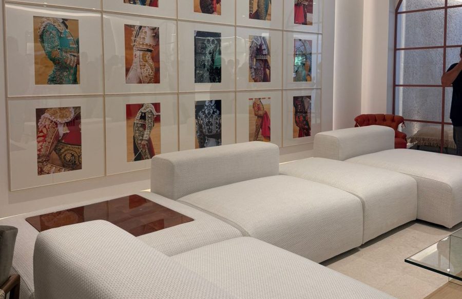 Von Hanau Interiors reabre sus puertas en Marbella con una exclusiva tarde de arte, diseño y networking - Von Hanau Interiors e1782843469741 Von Hanau Interiors reabre sus puertas en Marbella con una exclusiva tarde de arte, diseño y networking