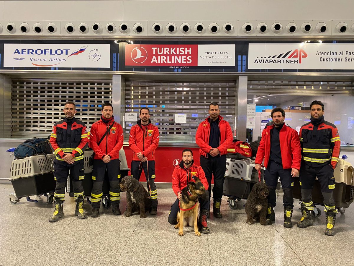 Bomberos de Málaga viajarán a Venezuela para ayudar en la búsqueda de víctimas tras los terremotos - bomberos malaga venezuela terremoto bomberos malaga venezuela terremoto