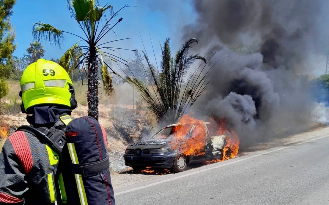 coche calcinado torremolinos
