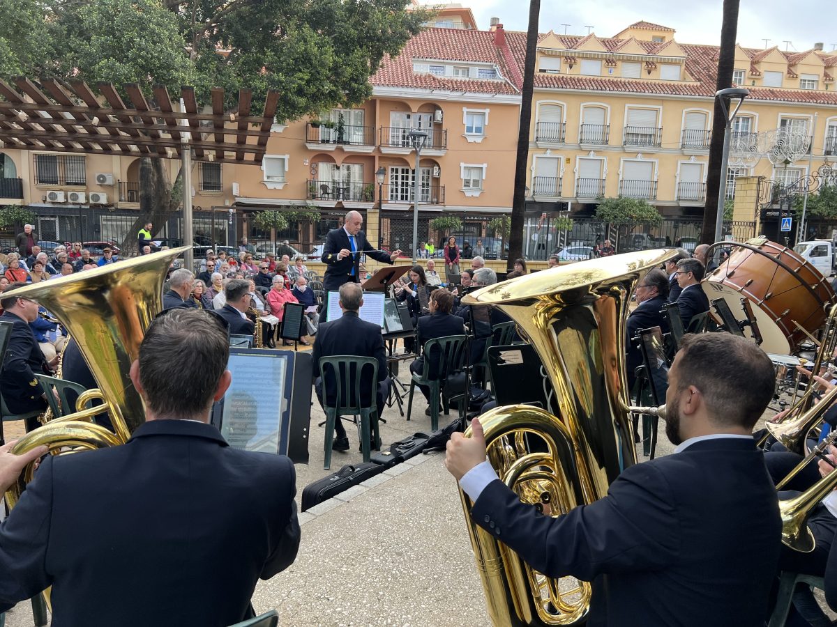 La Banda Municipal de Fuengirola homenajea a Ferrer Ferrán con un concierto gratuito - Banda Fuengirola La Banda Municipal lleva al parque de España la obra de Ferrer Ferrán