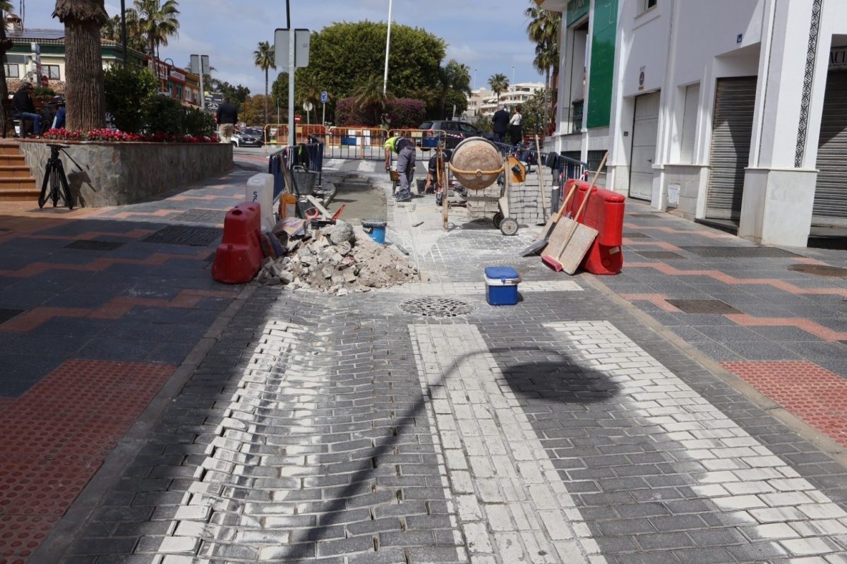 Mijas reforzará la conservación y reparación de todos los espacios públicos del municipio - Mijas reparacion Actuación en el municipio