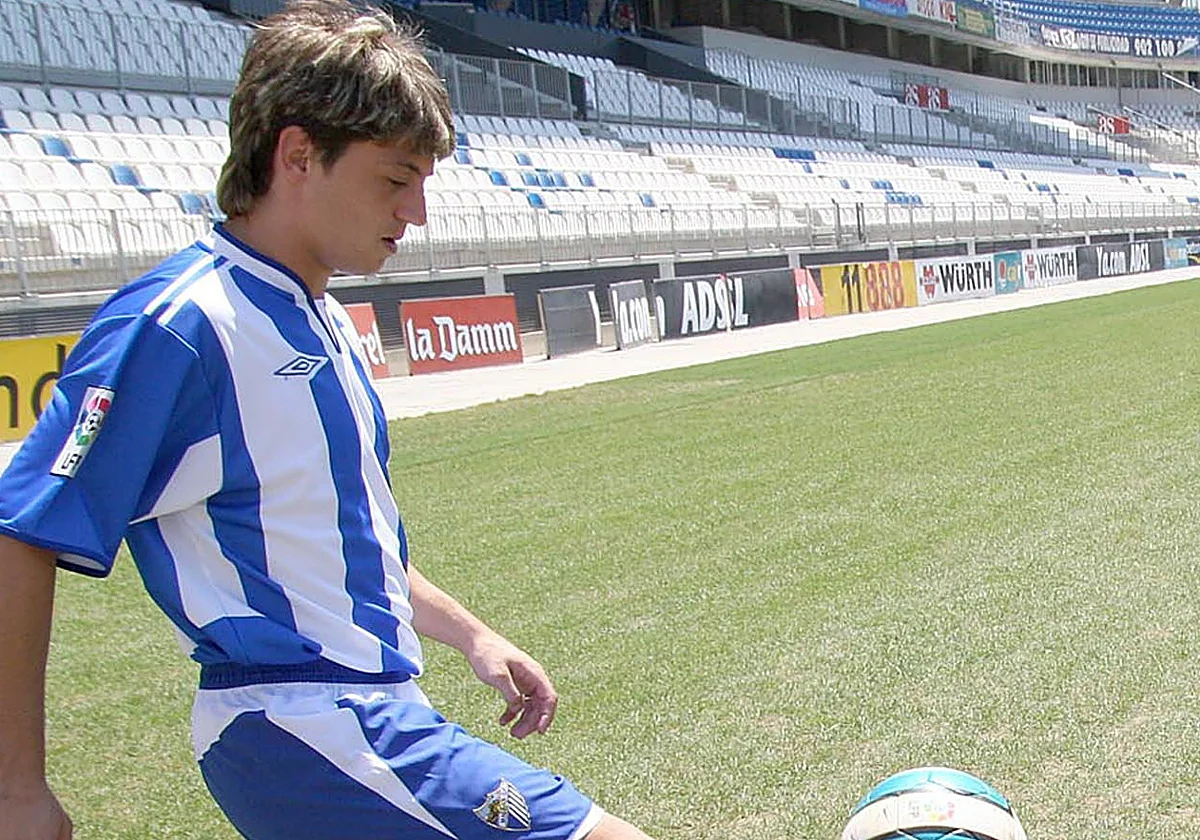 Jonatan Valle, exjugador del Málaga, a juicio tras fracasar el acuerdo con la Fiscalía por un caso de tráfico de drogas - jonatan valle presentacion malaga efe