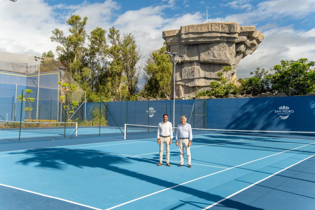 Así han quedado las dos pistas de tenis renovadas del complejo Elena Benítez en San Pedro - Marbella pistas de tenis Dos pistas de tenis del Elena Benítez cambian por completo tras seis semanas de obras