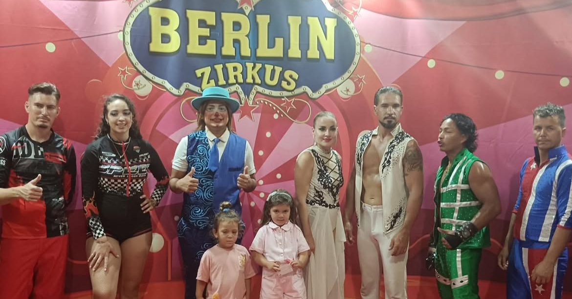 El Circo Berlín abre sus puertas a Sembrando Sonrisas en una jornada especial para niños y familias - Sembrando Sonrisas Mijas e1787571161223 El Circo Berlín abre sus puertas a Sembrando Sonrisas en una jornada especial para niños y familias