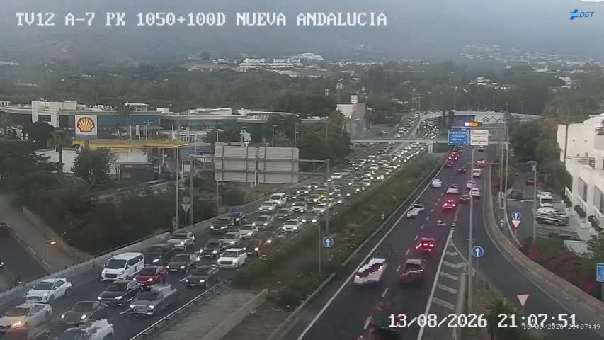 La circulación se complica en Marbella con atascos en ambos sentidos de la A-7