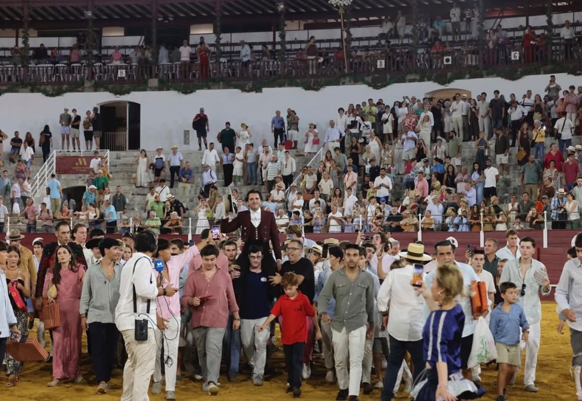 Diego Ventura se lleva el triunfo en una tarde de rejoneo marcada por la falta de movilidad